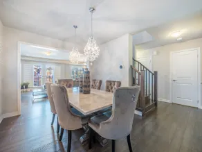Boutique 3Br+Study Townhouse - Oakville - Image 3