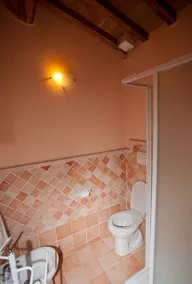 Apartment for 2+2 in farmhouse with swimming pool - Image 3