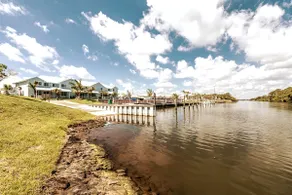 3-BR Townhouse | Pool | Marina | Beach | NASA - Image 3