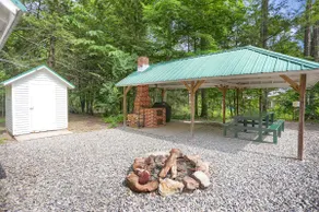 Cabin at Mitchell Run - Newly Renovated, 3 Bedroom - Image 3