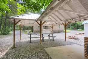 Cabin at Mitchell Run - Newly Renovated, 3 Bedroom - Image 5