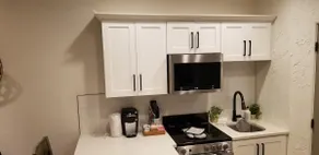 Cozy Studio Condo with Jetted Tub and 2 Pools - Image 4