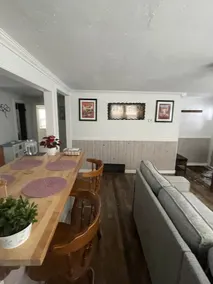 Pet friendly home with yard. The Wyoming Gem - Image 5