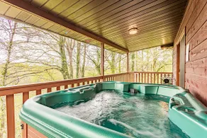 Very close to pkwy/Games/Dog friendly - Image 2