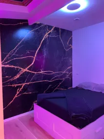LOVEROOM: Suite with private Jacuzzi - Image 5
