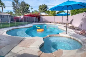 🌵Roosevelt Historic Craftsman🌵Heated Pool/Spa⭐BBQ⭐Firepit⭐Downtown PHX⭐Modern⭐ - Image 2