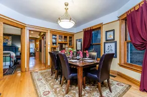 5 Bedroom Wrigleyville experience right by stadium - Image 5