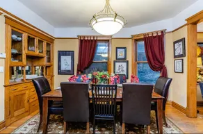 5 Bedroom Wrigleyville experience right by stadium - Image 4
