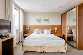 Spacious flat, with microwave, TV with internet ap1602 - Image 3