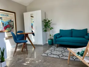 Charming, modern, restorative, private studio - Image 2