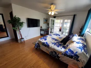 Gardenia Studio; Private, Close to Airport - Image 2