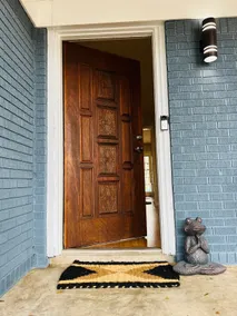 Great Specials Now! 3 Bedroom 12 Min to Downtown - Image 4