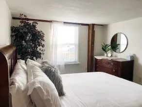 ❤️Heart of Amish Country❤️ King Bed, 1st Floor - Image 3