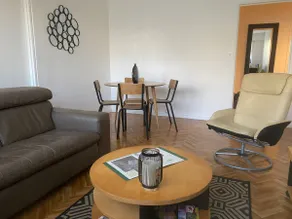 2-bedroom apartment, close to Nantes city center. - Image 3