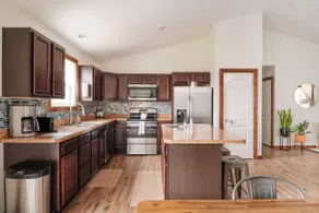 Relaxing Getaway Near Shenandoah River Access - Image 5