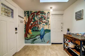 3 Bed MidCentury Modern by Duckpond Downtown! - Image 4