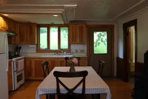 Farmhouse in Andersonville, NEK West Glover, Vermont - Image 3