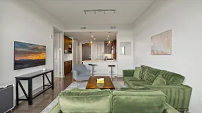 Lovely 1B1B Unit| Luxe | Prime Location | Spacious - Image 5