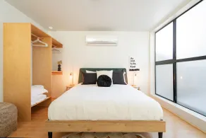 Centrally Located Designer Loft w/ Parking and A/C - Image 2
