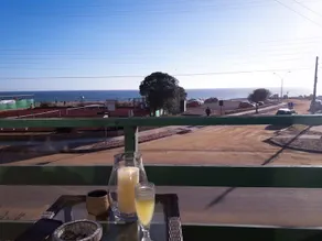 Oceanfront, bright and ready to enjoy - Image 2