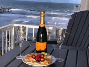 PELICAN VIEW -**NEW**- Luxury Oceanview Experience - Image 2