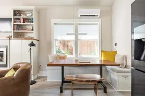 Modern 1-bedroom with indoor fire place. - Image 4