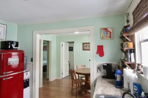 Vibrant 2 BR Home Rooted Near The New River Gorge - Image 4