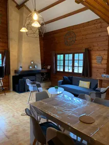 Cozy secluded cottage with fireplace - Image 3