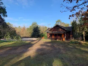 Cozy secluded cottage with fireplace - Image 5