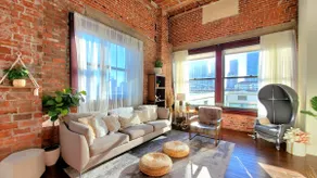 ☆DTLA Penthouse☆ Stunning Boho Glam Loft w/ Skyline Views - Image 3