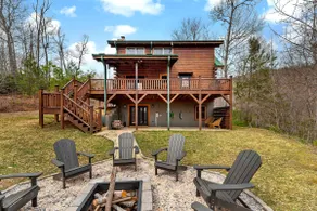 Lakefront, 4 bedroom, 3 bath, private dock, views! - Image 4