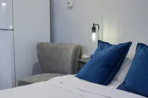 Cozy efficiency apartment - Image 4