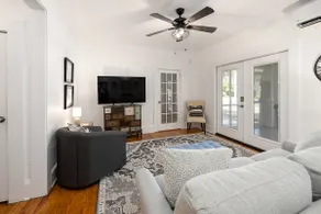 Screened Porch-One block to beach-Walk to village! - Image 2