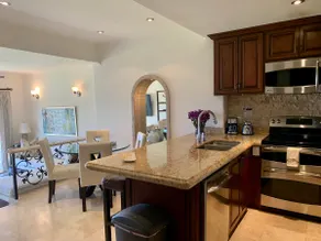 Luxurious affordable, romantic home away from home - Image 4