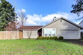 Restful PNW Ranch close to PDX, dining & shopping - Image 3