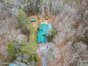 Wooded Bungalow Near Pigeon Forge Strip - Image 3