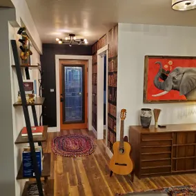 Funky Hip Basement Digs - 2BR+BonusBunkRoom - Image 5