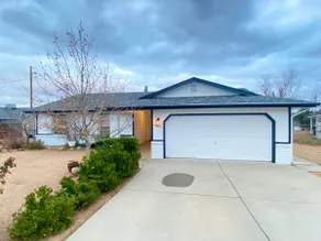 SUPER close to everything!Spacious PV Home - Image 3