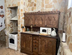 Superb Medieval Apartment - Image 4