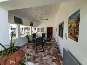 BEAUTIFUL PROPERTY WITH PRIVATE POOL NEAR THE BEACH - Image 4