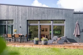 Modern house with 3 bedrooms, 2 baths, sauna, WiFi - Image 2