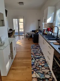 Fully Renovated Apartment - Image 2