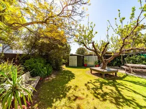 Ahuriri Escape - Home Away Home - Entire Bungalow - Image 5