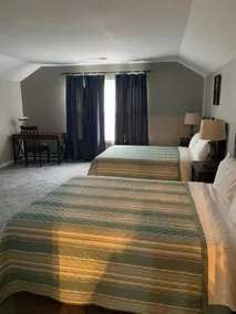 Cheerful 5 bedroom home min. away from DE beaches - Image 2