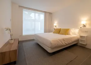 Apartment with terrace 30 meters from Playa América - Image 2