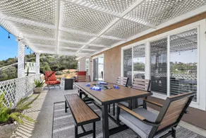 Heart of Wine Country, 4BR 2.5BA, Vineyard Views! - Image 4