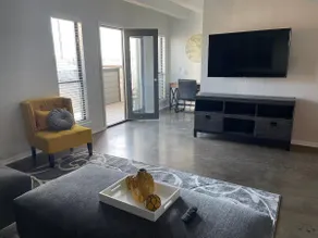 Nice 3 Level Midtown Condo w/Game Room Loft - Image 5