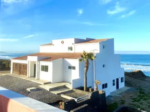 Oceanfront - White House - Image 5