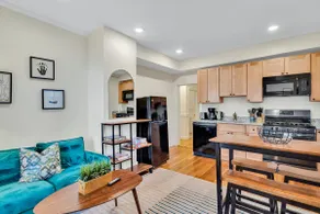 (S-P1) 2 Bedroom, Clean & Cozy! Porter Sq! - Image 5