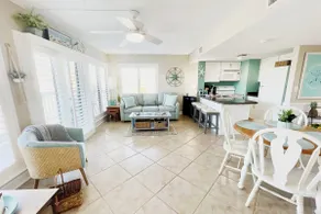 2 Bedroom- Beach Front -No Streets to Cross - Image 5